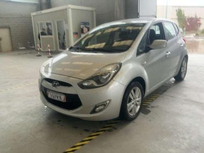 Usata Hyundai ix20 Style 90 CV (66 kW) 2013 Argento Utilitaria