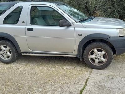 Usata Land Rover Freelander 111 CV (81 kW) 2002 Grigio SUV