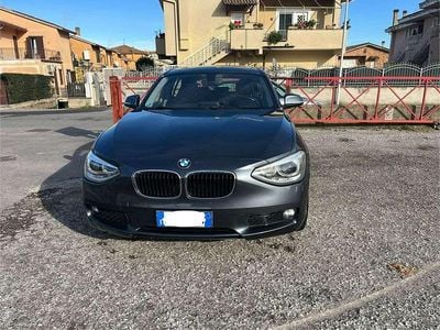Begagnad BMW 114 95 HK (69 kW) 2013 Grå Halvkombi