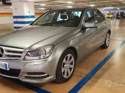 Usata Mercedes C220 Executive 170 CV (125 kW) 2011 Grigio Berlina
