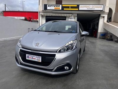 Usata Peugeot 208 Allure 83 CV (61 kW) 2018 Grigio Utilitaria