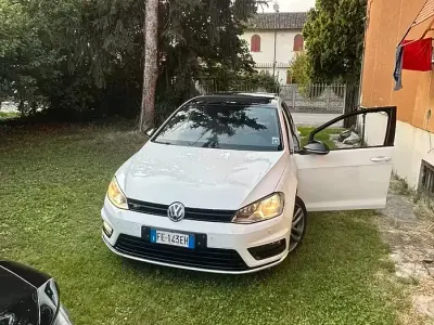 Usata VW Golf VII R-line 150 CV (110 kW) 2016 Bianco Berlina