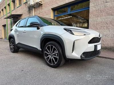 Usata Toyota Yaris Cross Sport 130 CV (95 kW) 2025 Bianco SUV