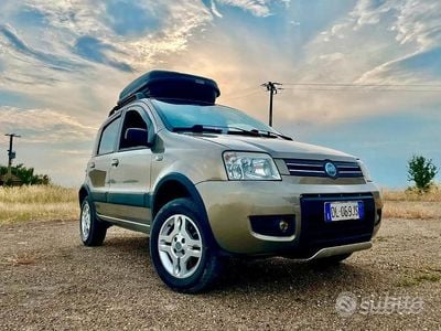 Usata Fiat Panda 4x4 69 CV (50 kW) 2007 Marrone Utilitaria