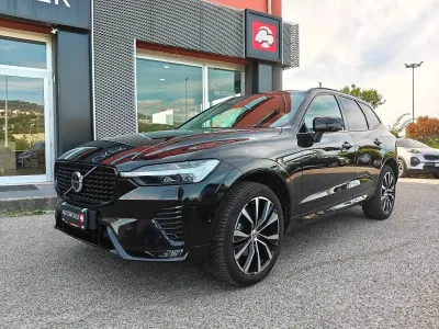 Usado Volvo XC60 Ultra 250 HP (183 kW) 2025 Preto SUV
