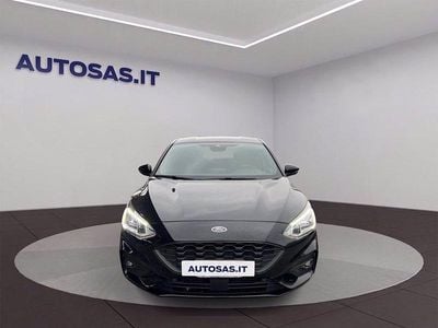 Nero metallizzato Usata 2022 Ford Focus ST-Line Berlina | 17.490 € (Buon prezzo)