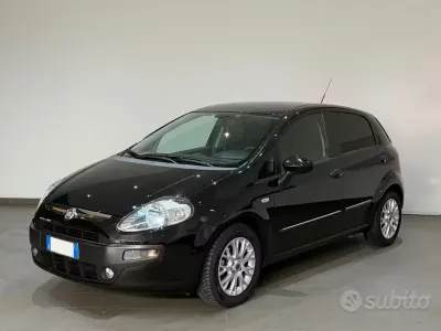 Usata Fiat Punto Evo 105 CV (77 kW) 2010 Nero Utilitaria
