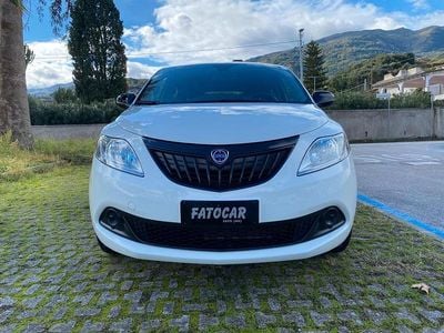 Usata Lancia Ypsilon S 69 CV (50 kW) 2023 Bianco Utilitaria