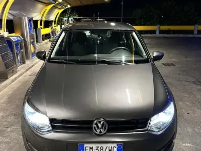 Usata VW Polo 75 CV (55 kW) 2012 Grigio Utilitaria