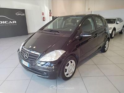 Usata Mercedes A160 Style 95 CV (69 kW) 2010 Argento Monovolume