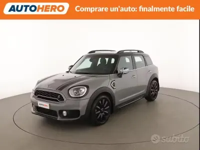 Usata Mini Countryman 190 CV (139 kW) 2019 Grigio SUV