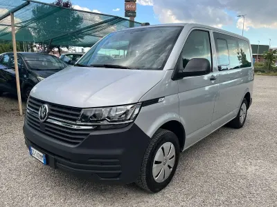 Usata VW Transporter 110 CV (80 kW) 2024 Argento Furgone