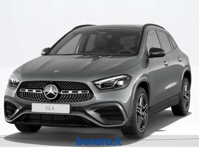 Nuova Mercedes GLA200 AMG line 150 CV (110 kW) 2025 Grigio montagna SUV