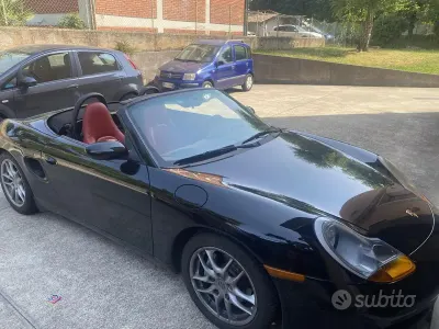 Usata Porsche Boxster 228 CV (167 kW) 2002 Nero Cabrio