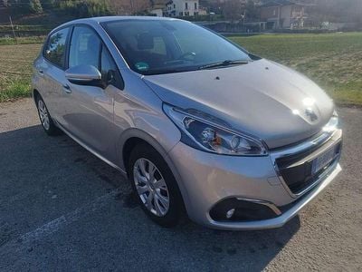 Begagnad Peugeot 208 Active 82 HK (60 kW) 2017 Halvkombi