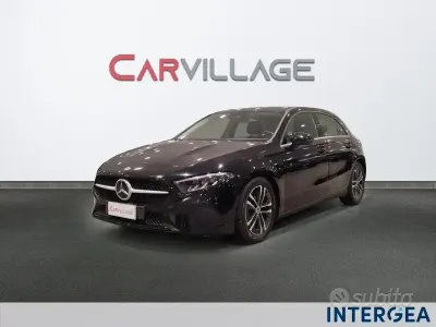 Usata Mercedes A180 Advanced 116 CV (85 kW) 2023 Nero Berlina