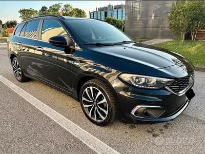 Usata Fiat Tipo 120 CV (88 kW) 2020 Nero Station wagon