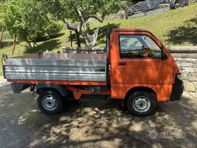 Usata Piaggio Porter 64 CV (47 kW) 2010 Arancione