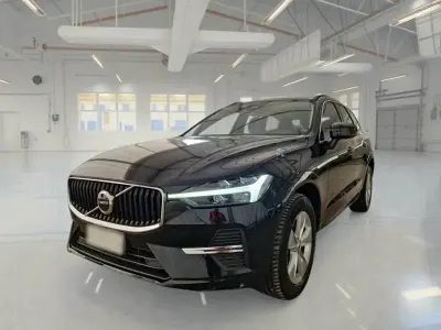 Usata Volvo XC60 Core 197 CV (144 kW) 2024 Nero SUV