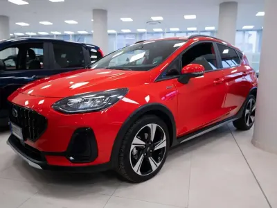 Usata Ford Fiesta Active 125 CV (91 kW) 2023 Rosso Utilitaria
