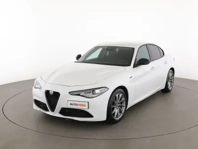 Second-hand Alfa Romeo Giulia Sprint Sprint 160 CP (117 kW) 2021 Alb Coupe