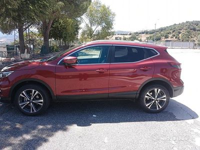 Usata Nissan Qashqai 2019 Rosso SUV