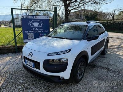 Usata Citroën C4 Shine 99 CV (72 kW) 2017 Bianco SUV