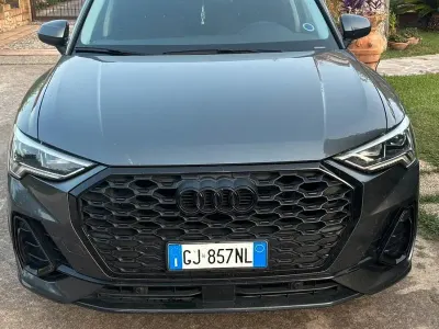 Usata Audi Q3 Sportback S-Line 150 CV (110 kW) 2020 Grigio SUV