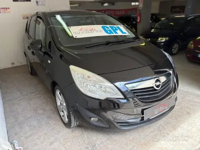 Usata Opel Meriva Club 90 CV (66 kW) 2010 Nero Monovolume