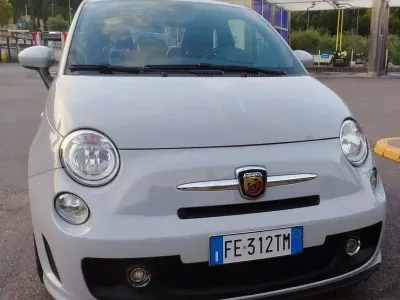 Usata Fiat 500 Abarth 140 CV (102 kW) 2016 Utilitaria