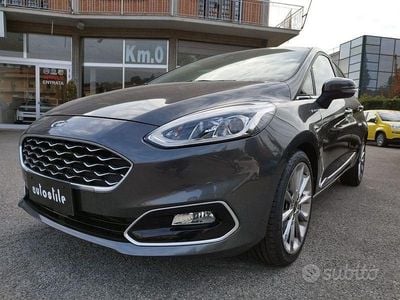 Usata Ford Fiesta Vignale 120 CV (88 kW) 2019 Grigio scuro Utilitaria
