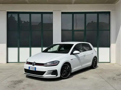 Usata VW Golf VII GTI 245 CV (180 kW) 2019 Bianco Berlina