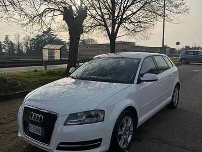 Usata Audi A3 Ambition 105 CV (77 kW) 2011 Bianco Utilitaria