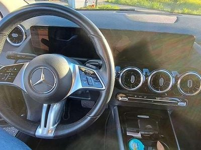 Usata Mercedes GLA200 Advanced 150 CV (110 kW) 2024 Nero SUV