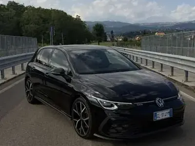 Usata VW Golf VII GTD 200 CV (147 kW) 2021 Nero Utilitaria