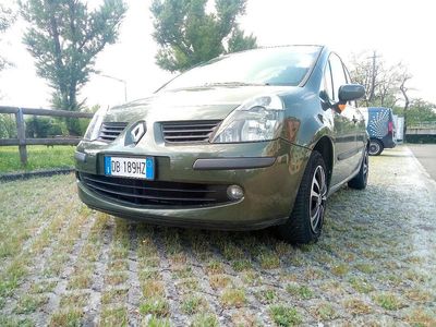 Usata Renault Modus Dynamique 98 CV (72 kW) 2006 Verde Monovolume