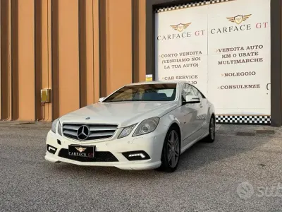 Usata Mercedes E220 170 CV (125 kW) 2011 Bianco Berlina