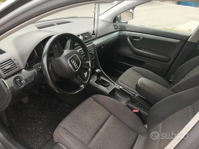 Usata Audi A4 140 CV (102 kW) 2006 Grigio Berlina