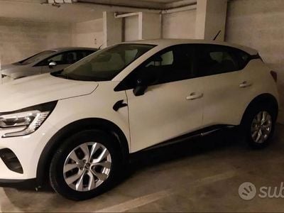 Usata Renault Captur Life 90 CV (66 kW) 2020 Bianco SUV