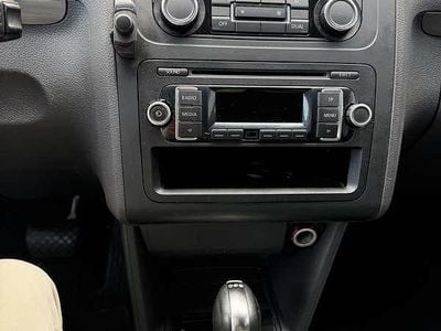 Usata VW Touran Trendline 105 CV (77 kW) 2011 Monovolume