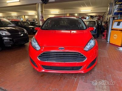 Usata Ford Fiesta Titanium 60 CV (44 kW) 2015 Rosso Berlina