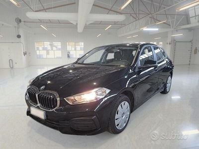 Usata BMW 116 Advantage 116 CV (85 kW) 2022 Nero Utilitaria