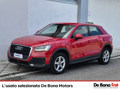 Usata Audi Q2 Business 116 CV (85 kW) 2020 Rosso SUV