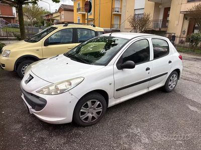 Usata Peugeot 206 2011 Bianco Berlina