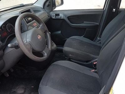 Bianco Usata 2010 Fiat Panda Active Utilitaria | 3100 € (Molto cara)