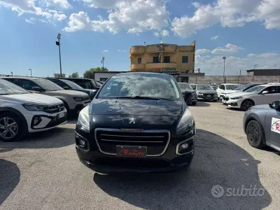 Usata Peugeot 3008 Allure 116 CV (85 kW) 2014 Nero Station wagon