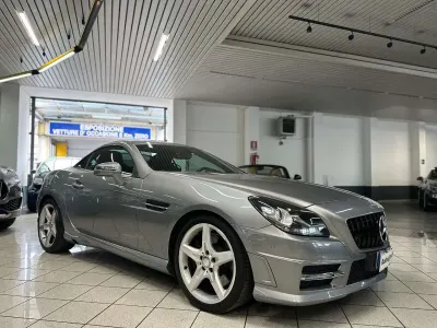 Usado Mercedes SLK200 184 CV (135 kW) 2012 Gris Descapotable