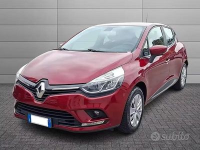Usata Renault Clio IV 90 CV (66 kW) 2017 Rosso Berlina