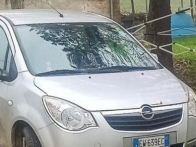 Usata Opel Agila 65 CV (47 kW) 2014 Grigio Utilitaria