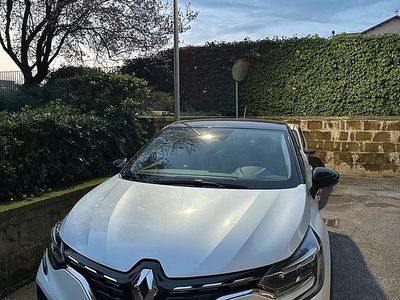 Usata Renault Captur Intens 101 CV (74 kW) 2021 Bianco SUV